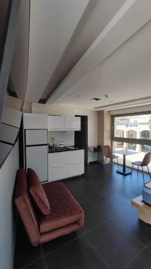 Summertime Signature Suites Agia Marina Exterior foto